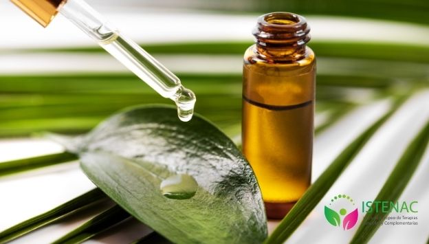 la-curacion-a-traves-de-aceites-y-fragancias-NM