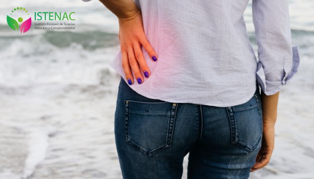 como-ayuda-la-osteopatia-a-una-lesion-de-hernia-de-disco-OM